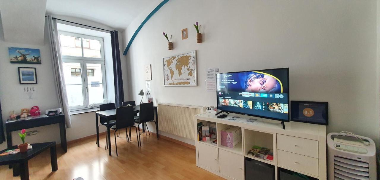 Msq Diana Vienna - 10 Min From City Center - Free Coffee And Tea - High Speed Internet Buitenkant foto